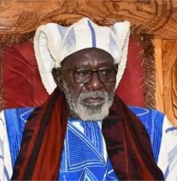 Sa Majesté le Chef de Canton de Bobo-Dioulasso